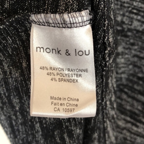 MONK & LOU oversized slouchy grey lightweight top. Cap sleeves. Yoga. Fits S XS - Picture 7 of 8